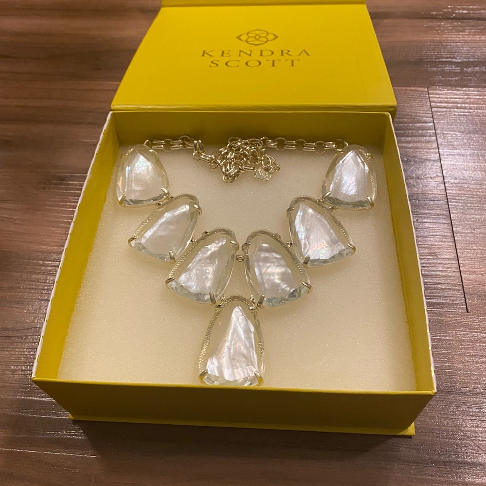 Kendra Scott Harlow Necklace